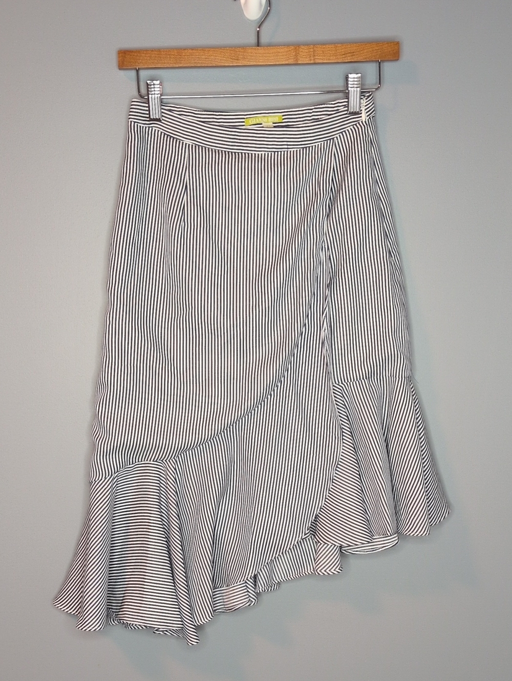 Gianni Bini Striped Ruffle Hem Pencil Skirt - Navy/White Size XS